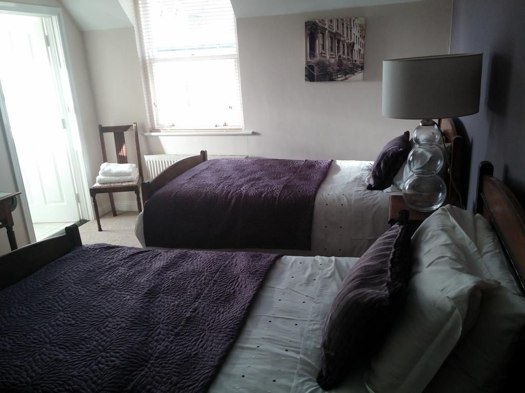 Meath Arms Country Inn 奥赫里姆 客房 照片